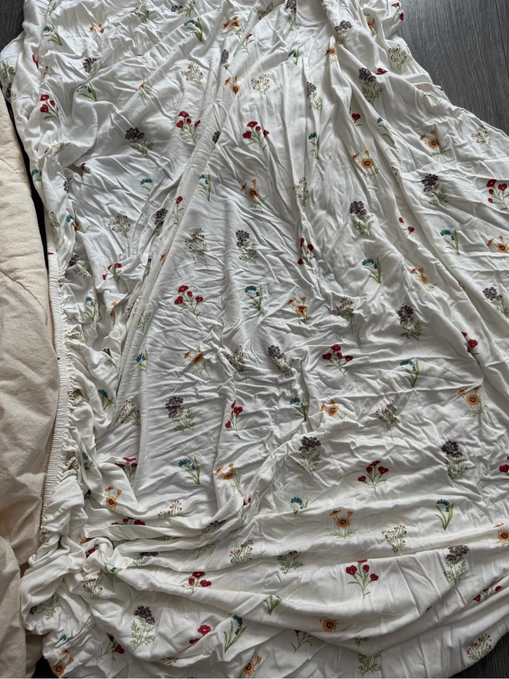 White Floral Kyte Baby & naturepedic organic water proof Fitted crib Sheet Set